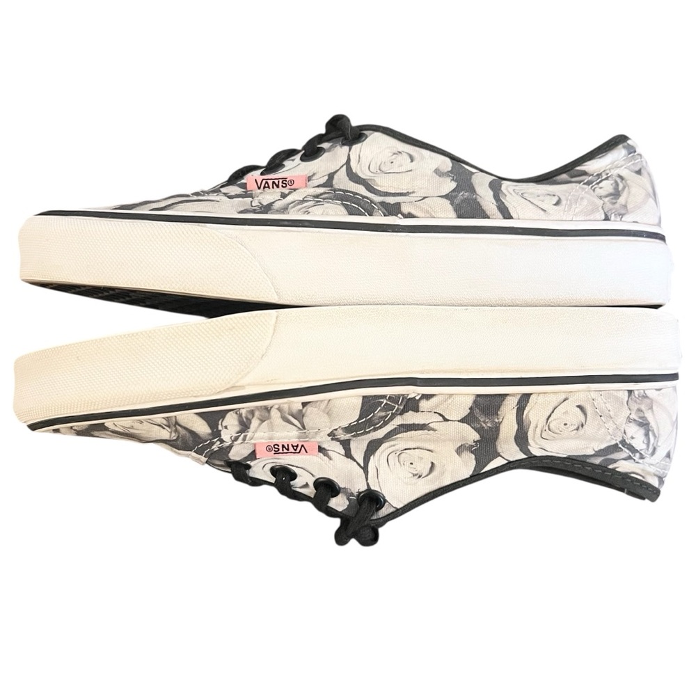 VANS Authentic Digi Roses Lace-Up Shoes. Size 6.5 - Picture 7 of 13